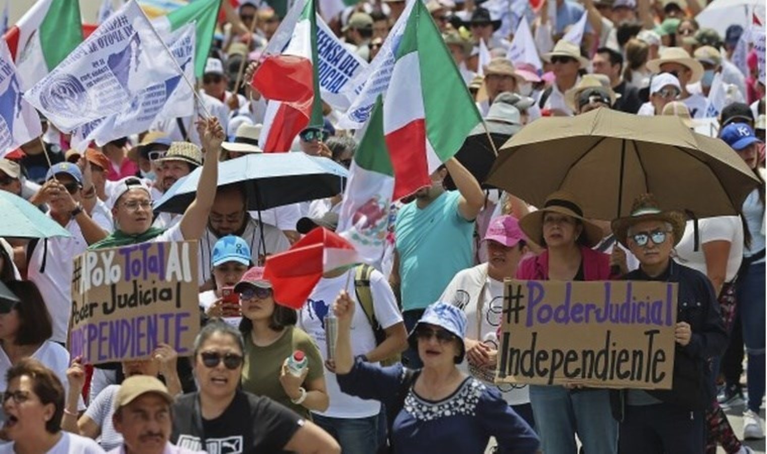 Yargı reformu ülkeyi karıştırdı… Halk sokağa indi!