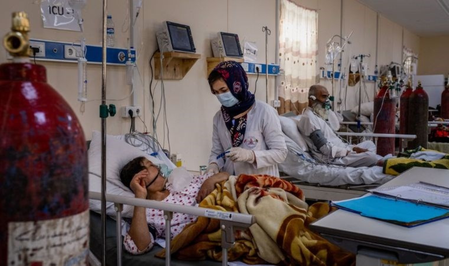 Afganistan’da salgın alarmı: 500 kişi ‘sebebi bilinmeyen bir hastalığa’ yakalandı!