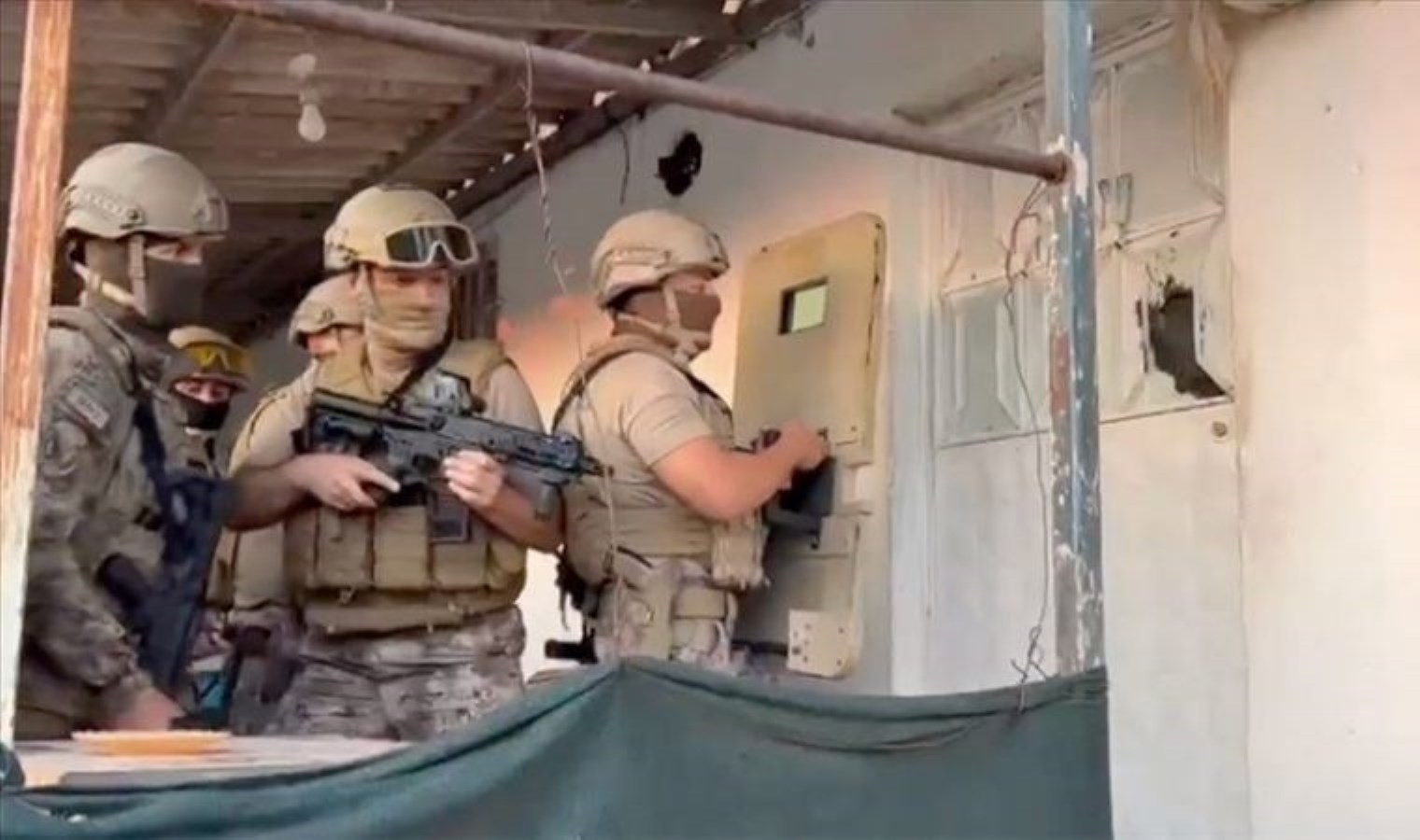 Antalya merkezli 6 ilde ‘Kuyu-27’ operasyonu: 32 şüpheli yakalandı