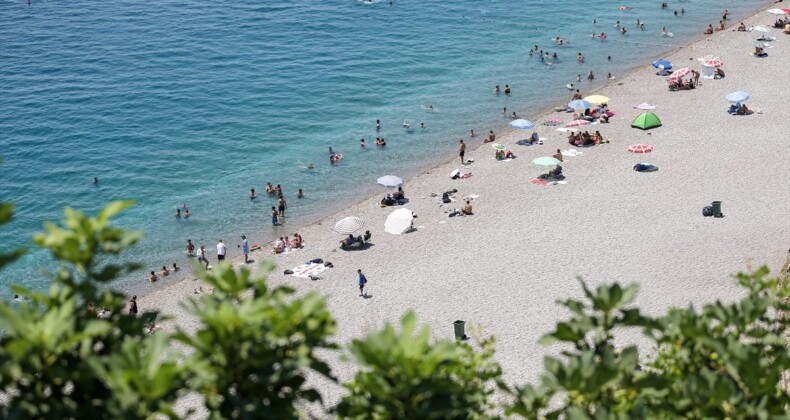 Antalya’ya bu yıl gelen turist sayısı 13,5 milyonu geçti