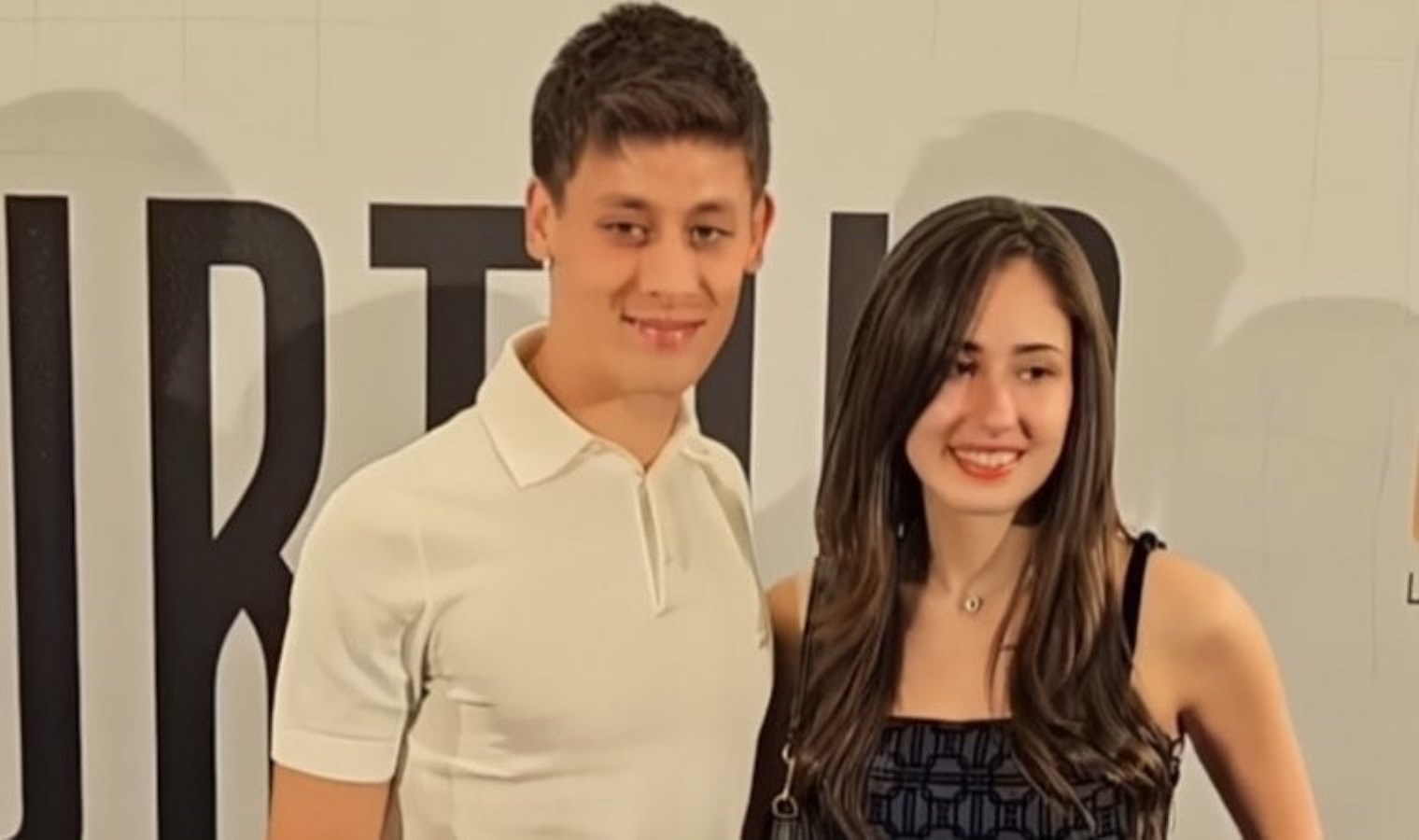 Arda Güler ve sevgilisi Duru Yaman ilk kez görüntülendi