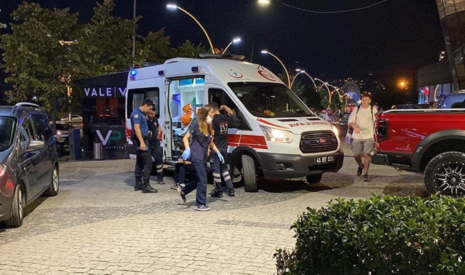 AVM’nin tuvaletinde bir şahıs ölü bulundu