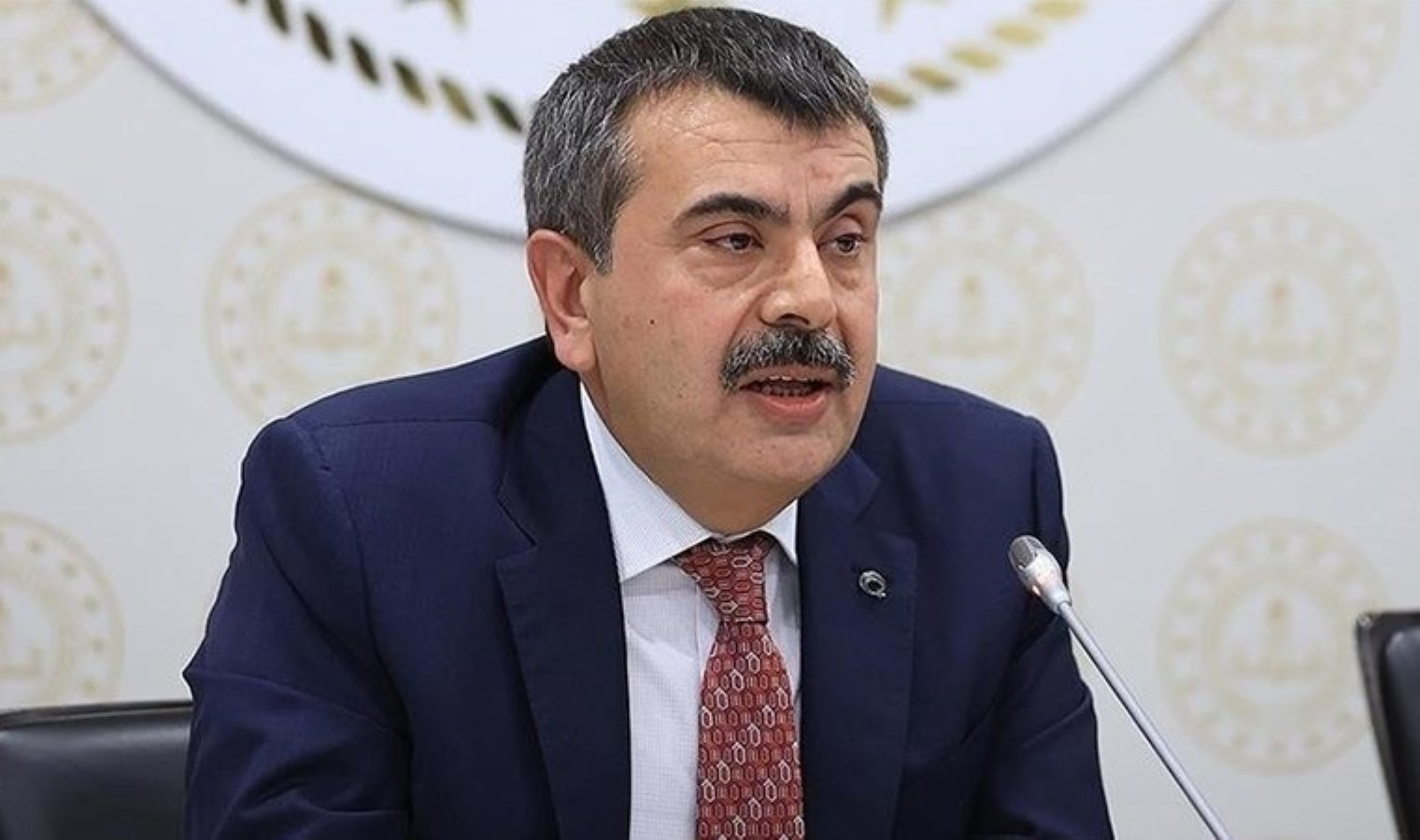 Bakan Yusuf Tekin: Okullar pazartesi ‘Çanakkale’den Gazze’ye Vatan Savunması’ dersi ile başlayacak