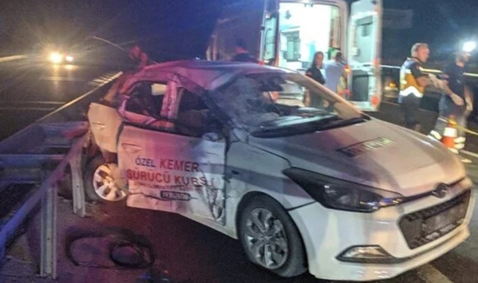 Balıkesir’de zincirleme trafik kazası: 1 kişi öldü, 1 kişi yaralandı