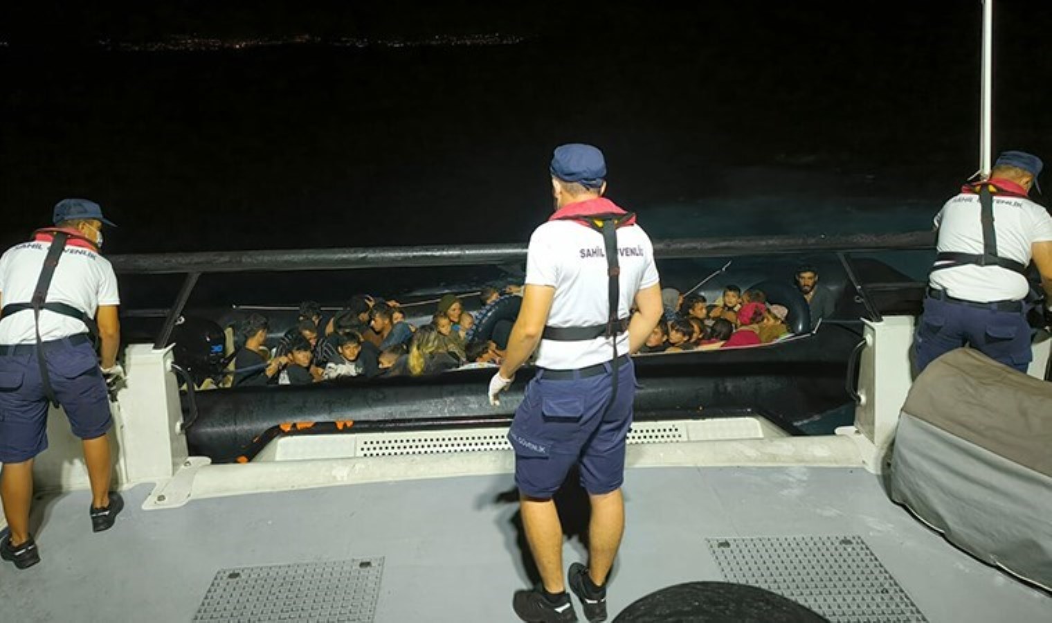 Bodrum’da 50’si çocuk, 102 kaçak göçmen yakalandı