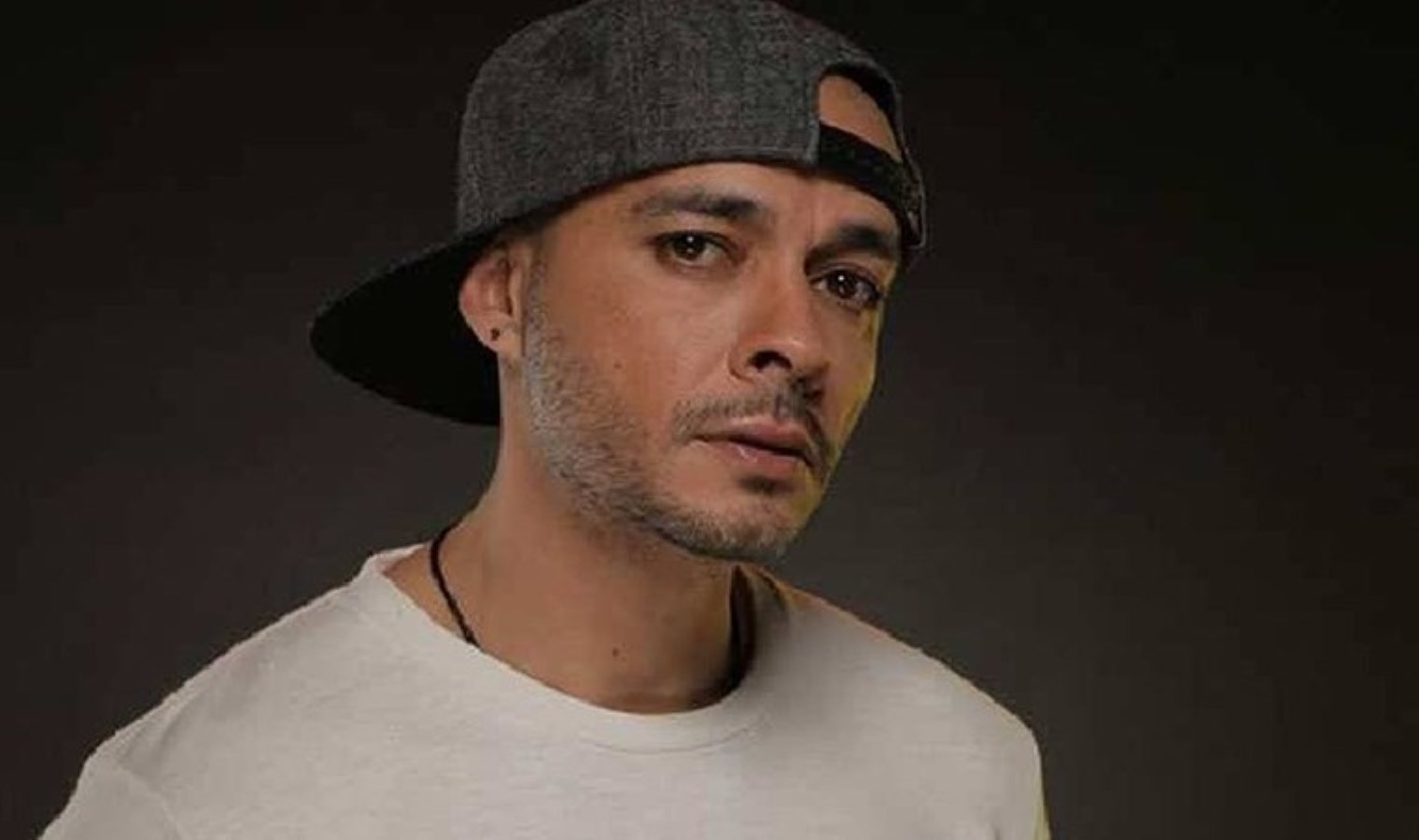 Ceza en popüler albümlerinden para kazanmıyor: ‘O imzaları atmak istemezdim’