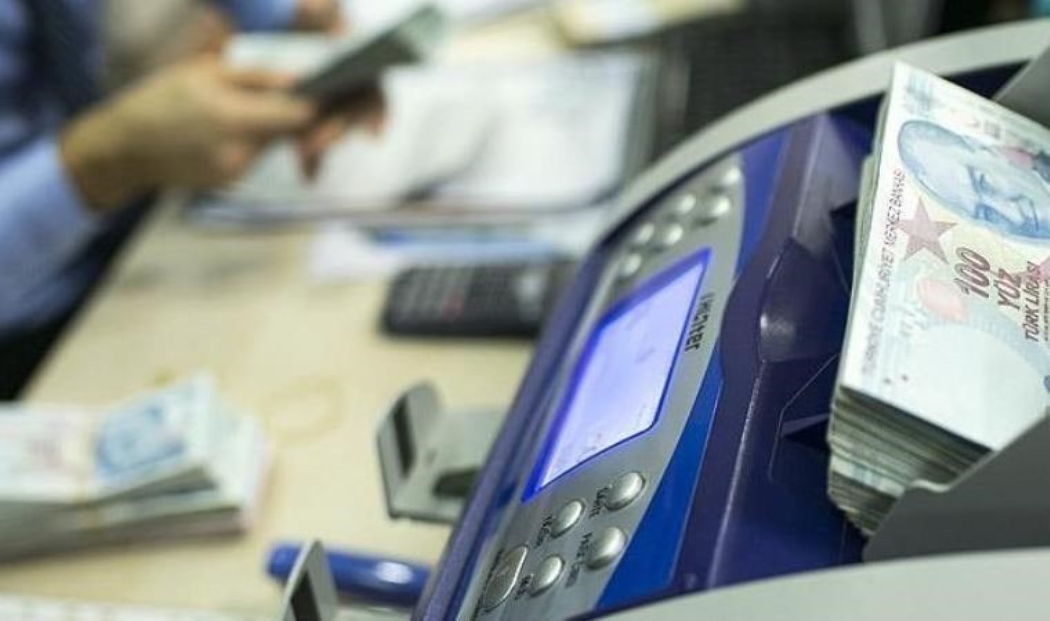 CHP’li Gürer: Ekonomik krizi yaratanlar bedelini halka ödetiyor