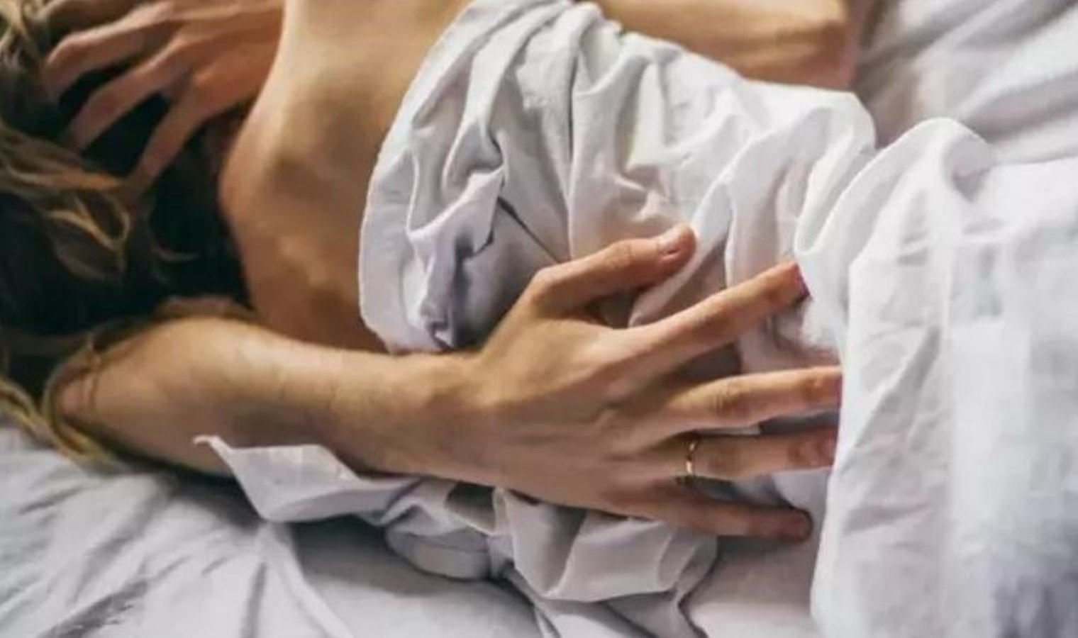 Cinsel yaşamınız ruh durumunuzu etkiliyor! Cinsel yakınlığın akıl sağlığı üzerindeki şaşırtıcı faydaları