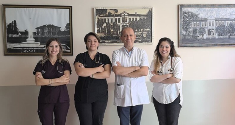 Doğdukları hastaneye atanan 5 genç doktor, ilk nöbetlerini tuttu