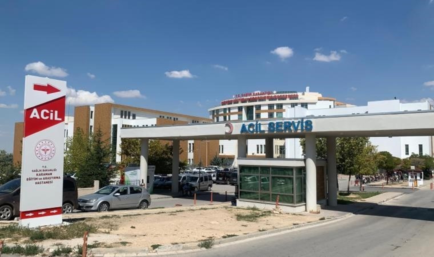 Elini salça makinesine kaptıran kadın hastanelik oldu