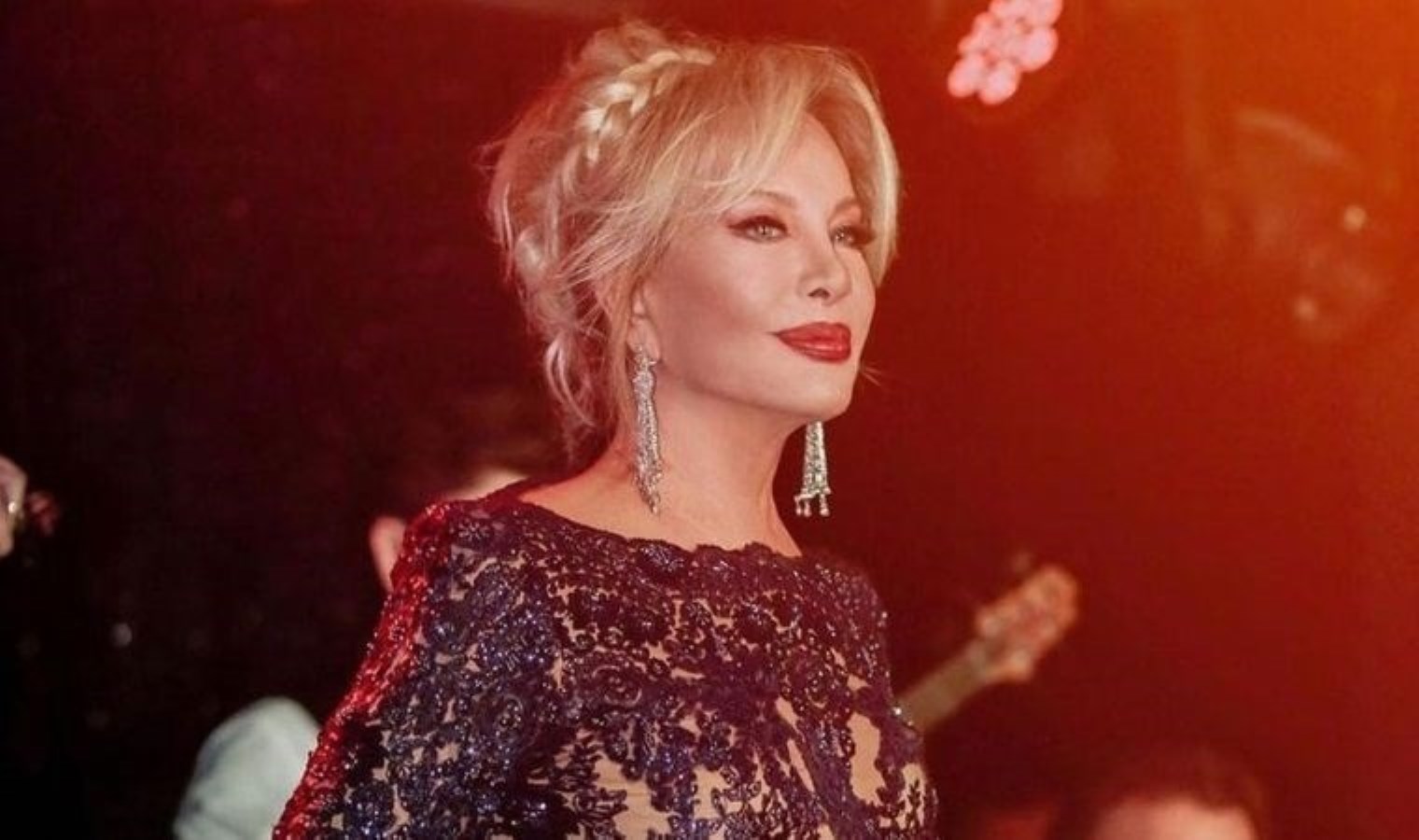 Emel Sayın, ‘Başrolde Emel Sayın’ konserinde müzikseverlerle buluşacak