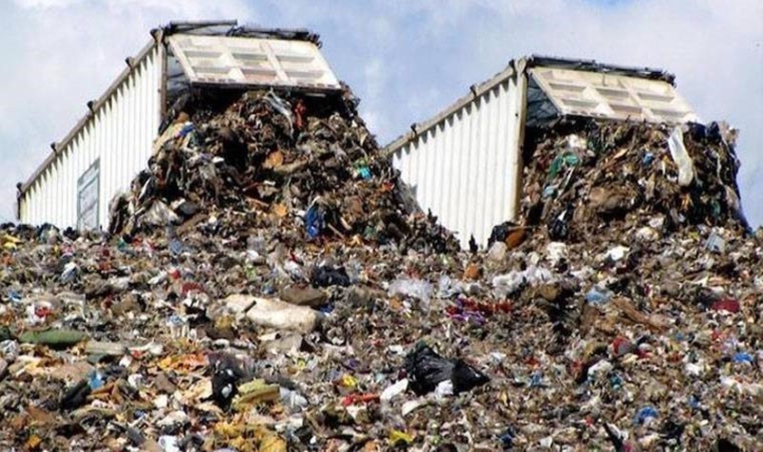 İki yıl sonra aynı yerde aynı vahşet! Alanya’da katı atık bertaraf tesisinde bebek cesedi bulundu