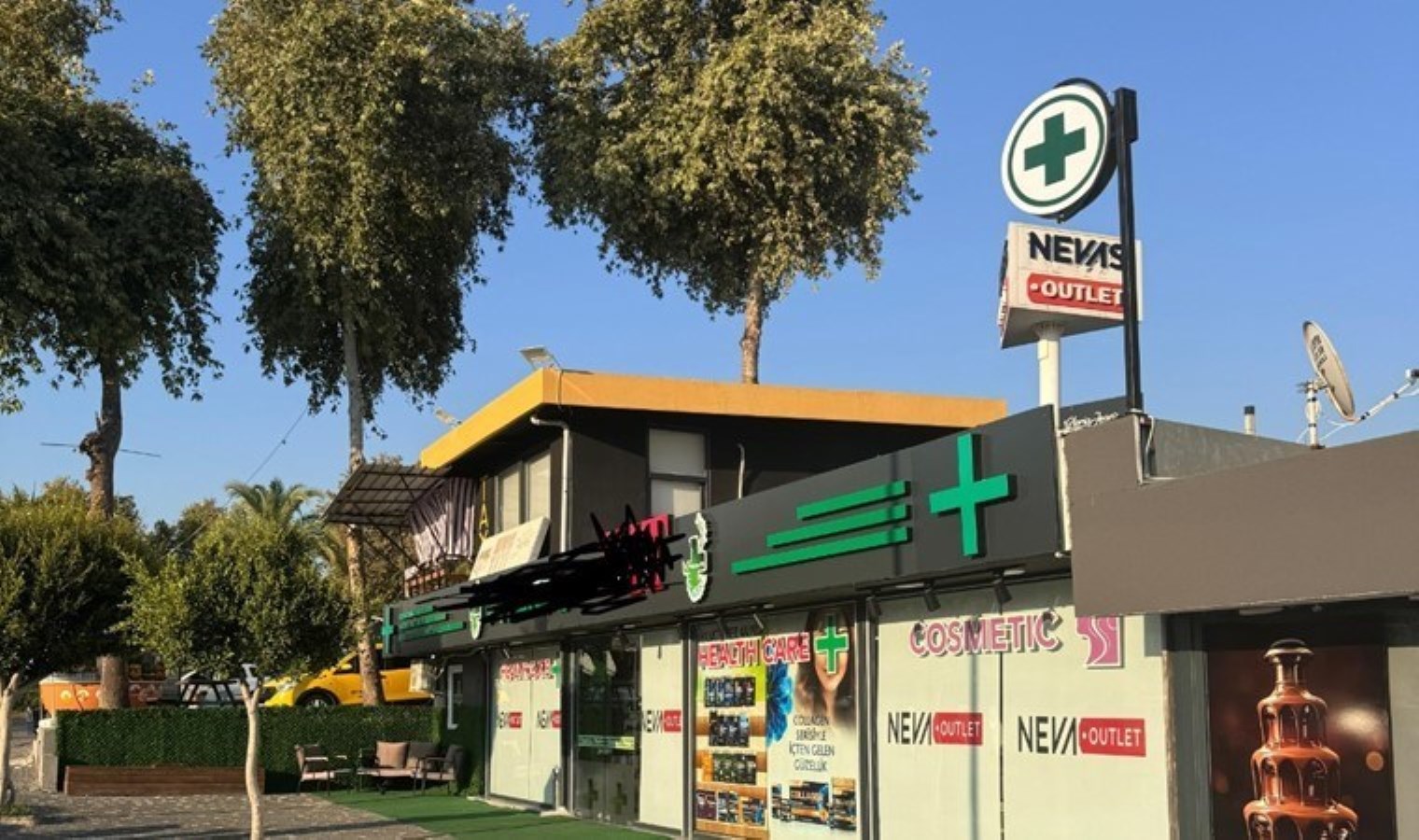 ‘+’ işareti Antalya’da eczacılara dert oldu