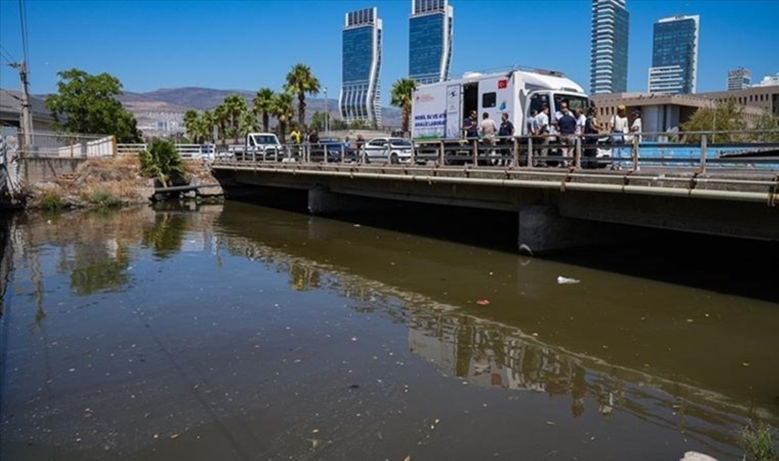 İzmir Büyükşehir Belediyesi’ne 1.8 milyon TL ‘Körfez’ cezası!