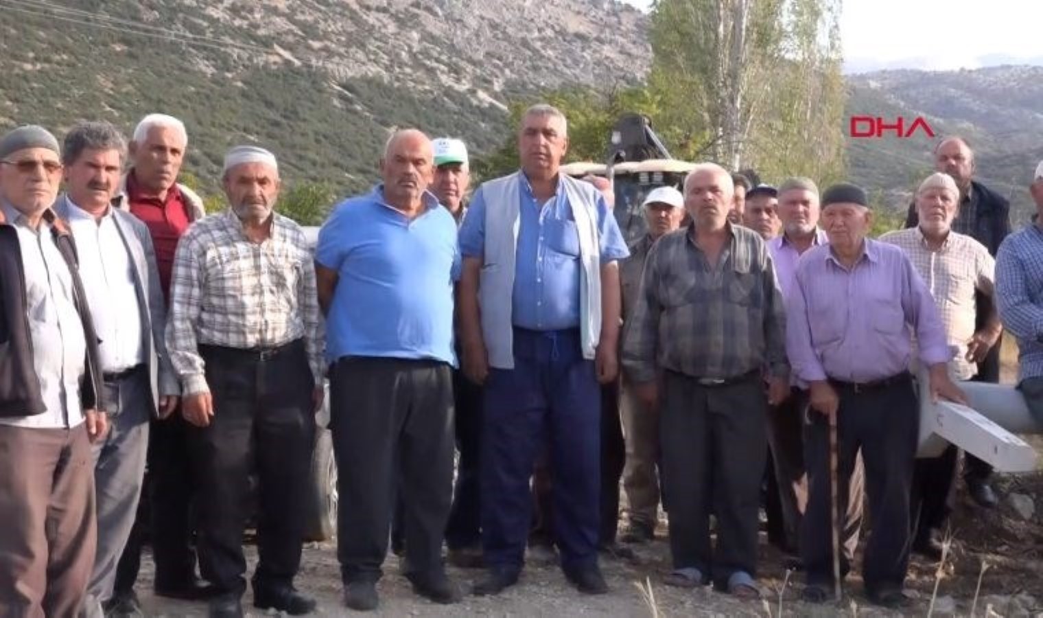 Köylülerden direk eylemi: ‘Kendilerine göre yol çizmişler’