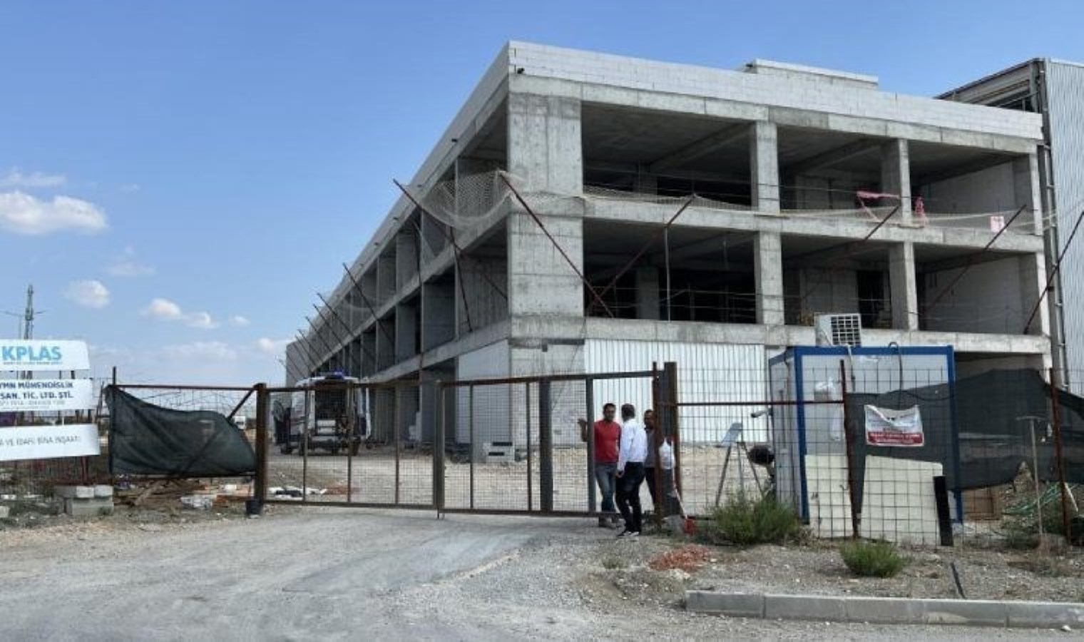 Manisa’da fabrika inşaatında göçük: 1 işçi öldü!