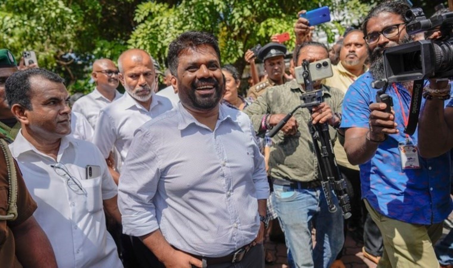 Marksist devlet başkanı göreve başladı: ‘Yeni ve temiz bir siyasi kültür…’