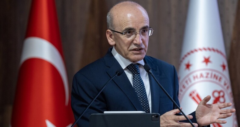 Mehmet Şimşek, Almanya’da yatırımcılarla buluştu