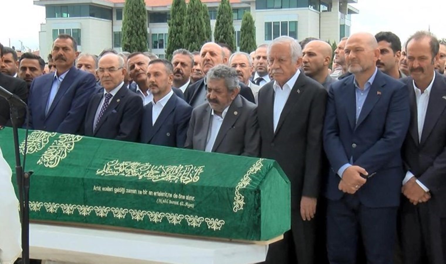 MHP Genel Başkan Yardımcısı Feti Yıldız’ın eşi Yasemen Yıldız son yolculuğuna uğurlandı