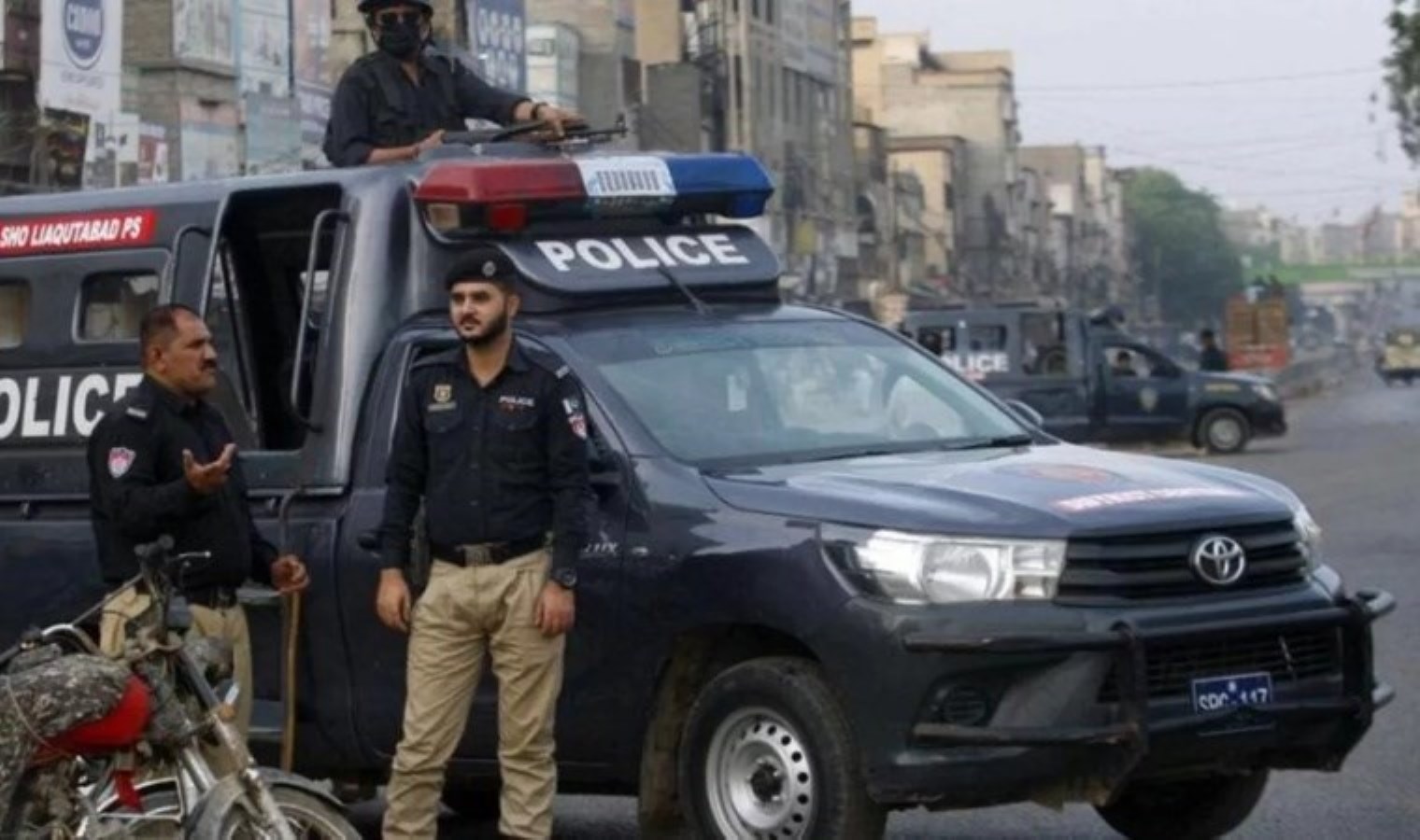 Pakistan’da aşiretler arasında çatışma: 5 kişi öldü