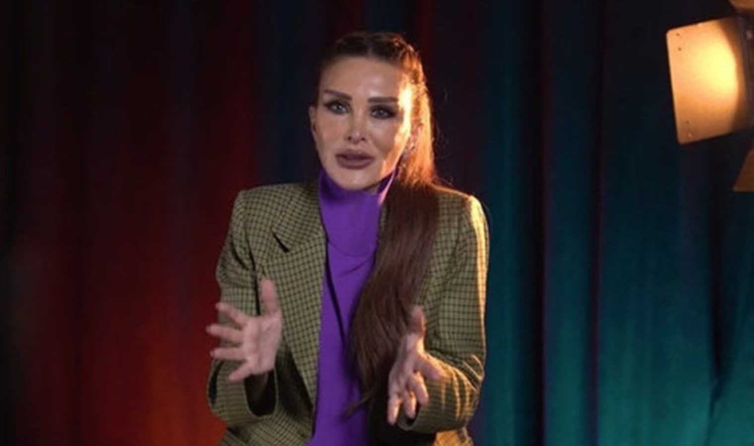 Seren Serengil ‘katliam yasası’na tepki gösterdi: ‘Önce tarikat ve cemaatleri kapatacaklar’