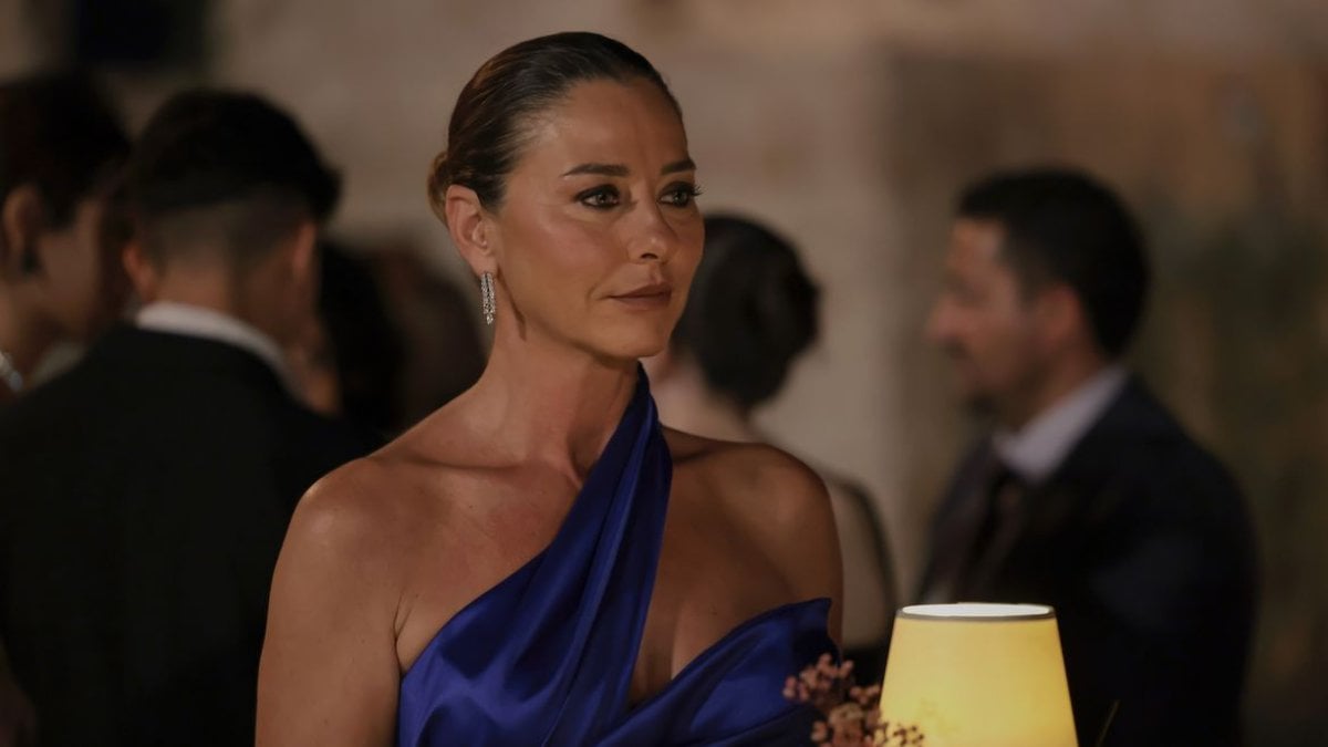 Siyah Kalp’in Sumru’su Ece Uslu’nun eski hali…