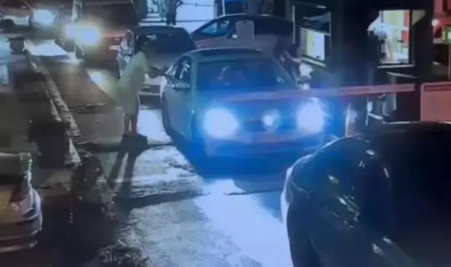 Son Dakika… Kadıköy’de savcıyı darbeden şüpheli gözaltına alındı