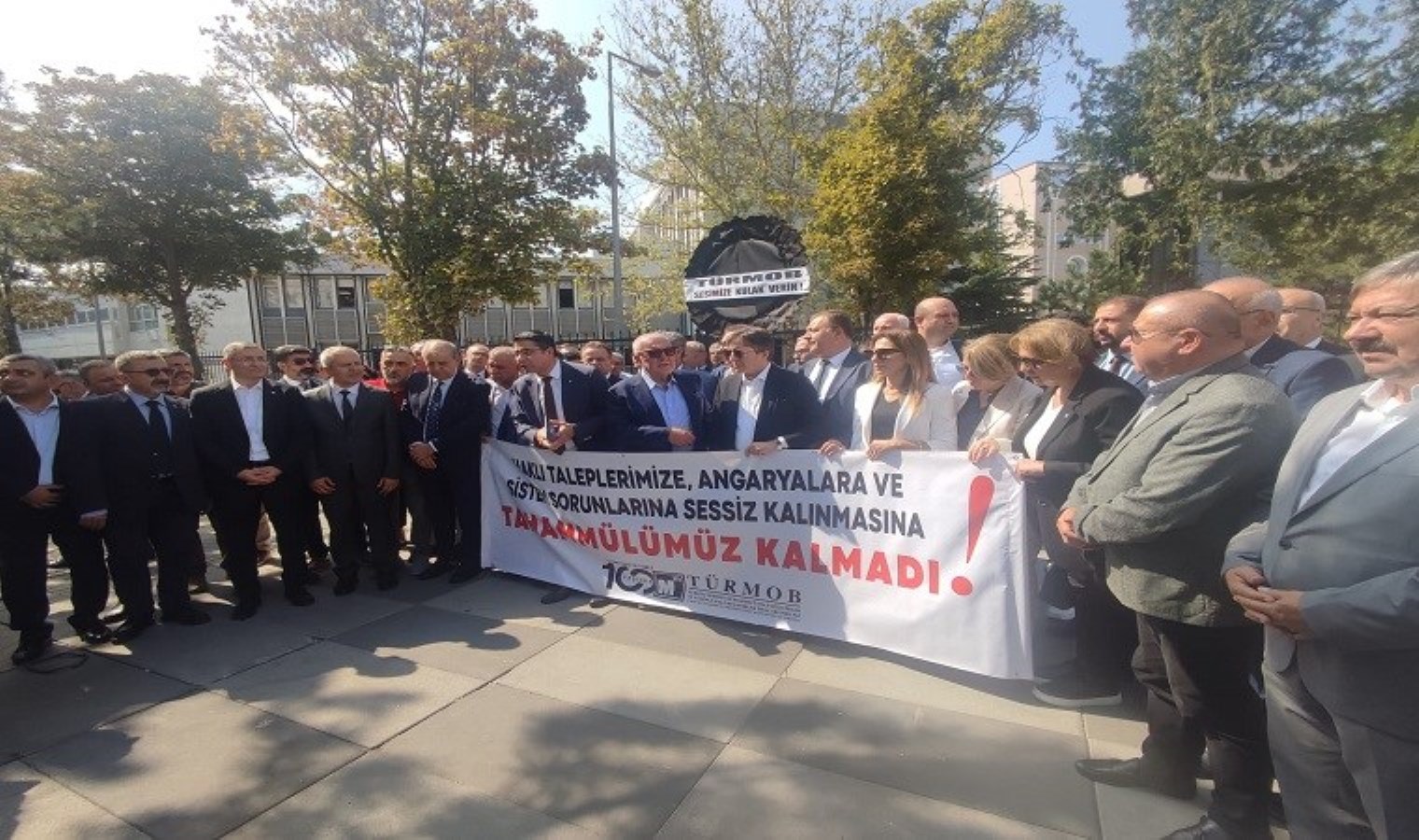 ‘Sorunlara kulak tıkamayın’