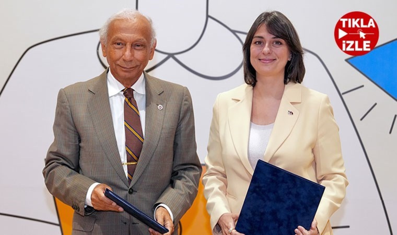 Üsküdar Belediyesi ile TEV arasında “Okutan Üsküdar” projesi imzalandı