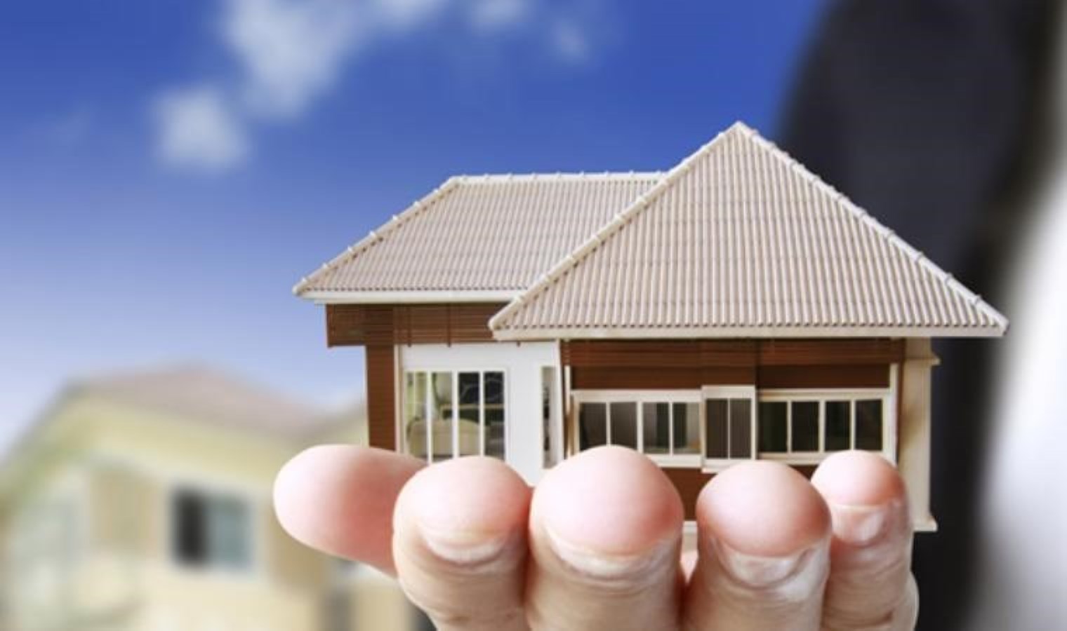 Uzman: Gayrimenkulde arz yönlü politika izlenecek