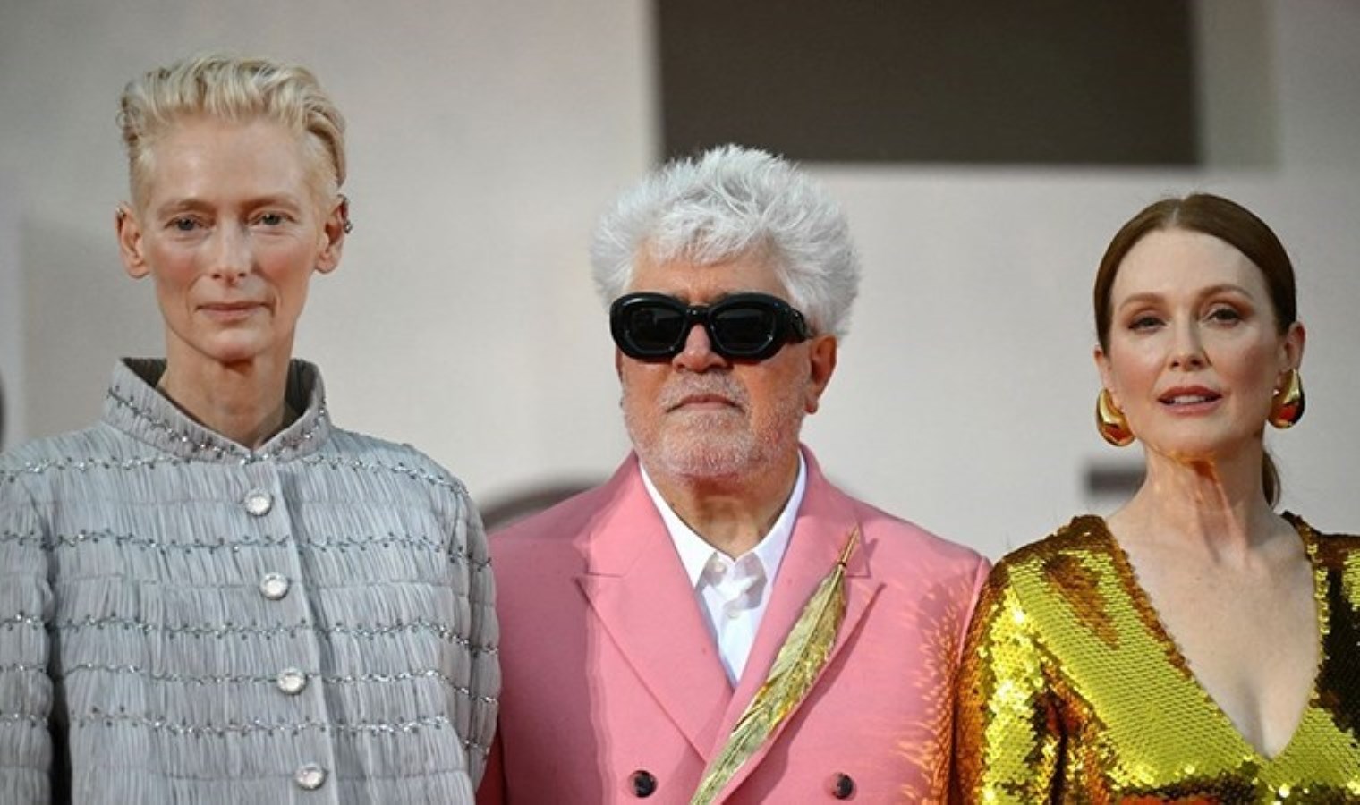 Venedik Film Festivali sona erdi: Altın Aslan Ödülü Pedro Almodóvar’ın ‘The Room Next Door’ filminin