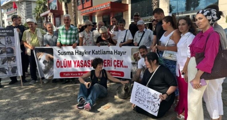 Yaşam hakkı savunucularından Fatih Belediyesi protestosu