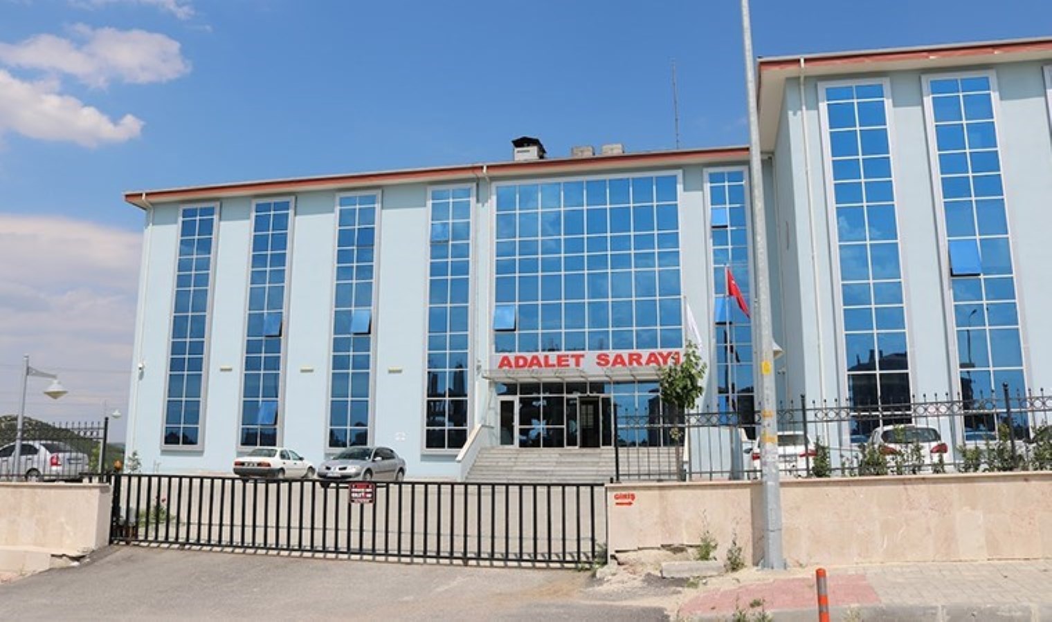 Yunanistan’a kaçarken yakalanan 3 FETÖ şüphelisi tutuklandı