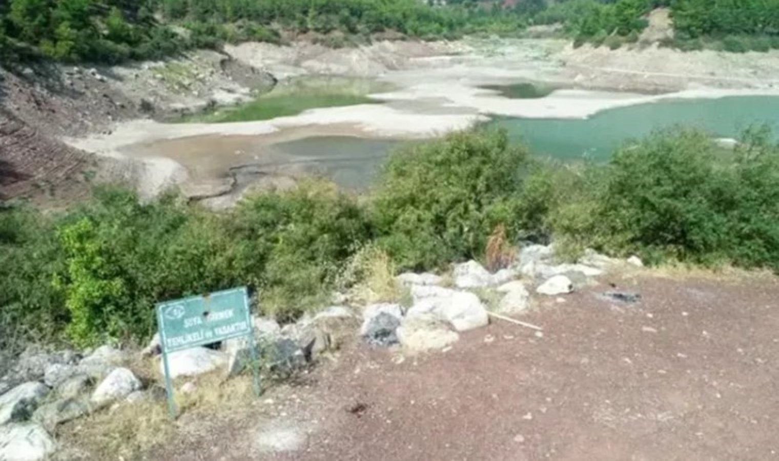 Antalya Konyaaltı Doyran Deresi’nde ‘yüksek gerilimli’ ÇED toplantısı