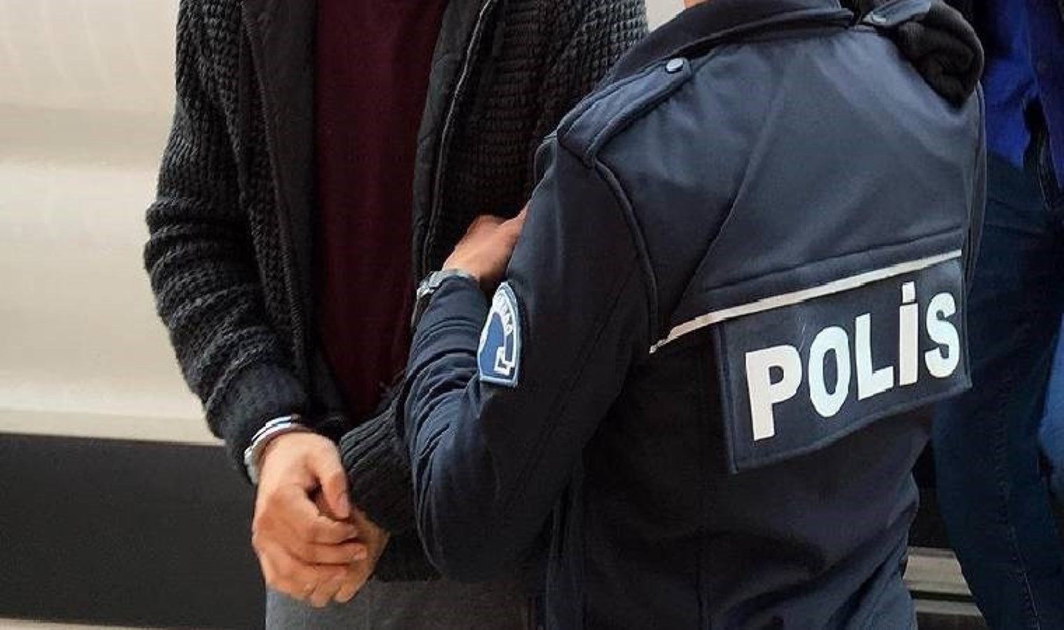 Aranıyordu: İzmir’de kamyonda uyurken yakalandı