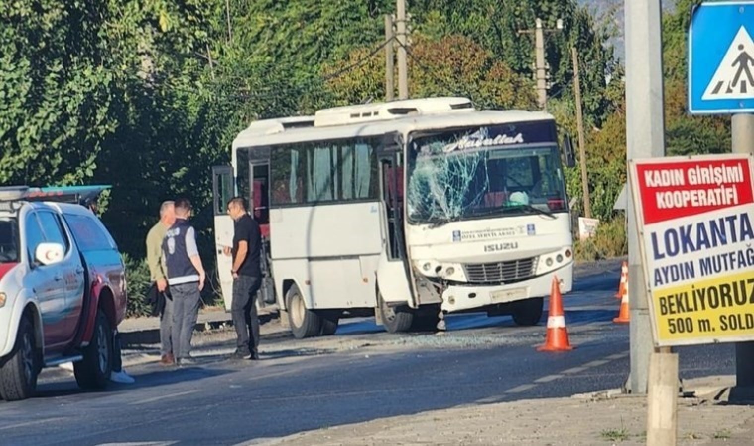 Aydın’da işçi servisleri çarpıştı: Çok sayıda yaralı var!