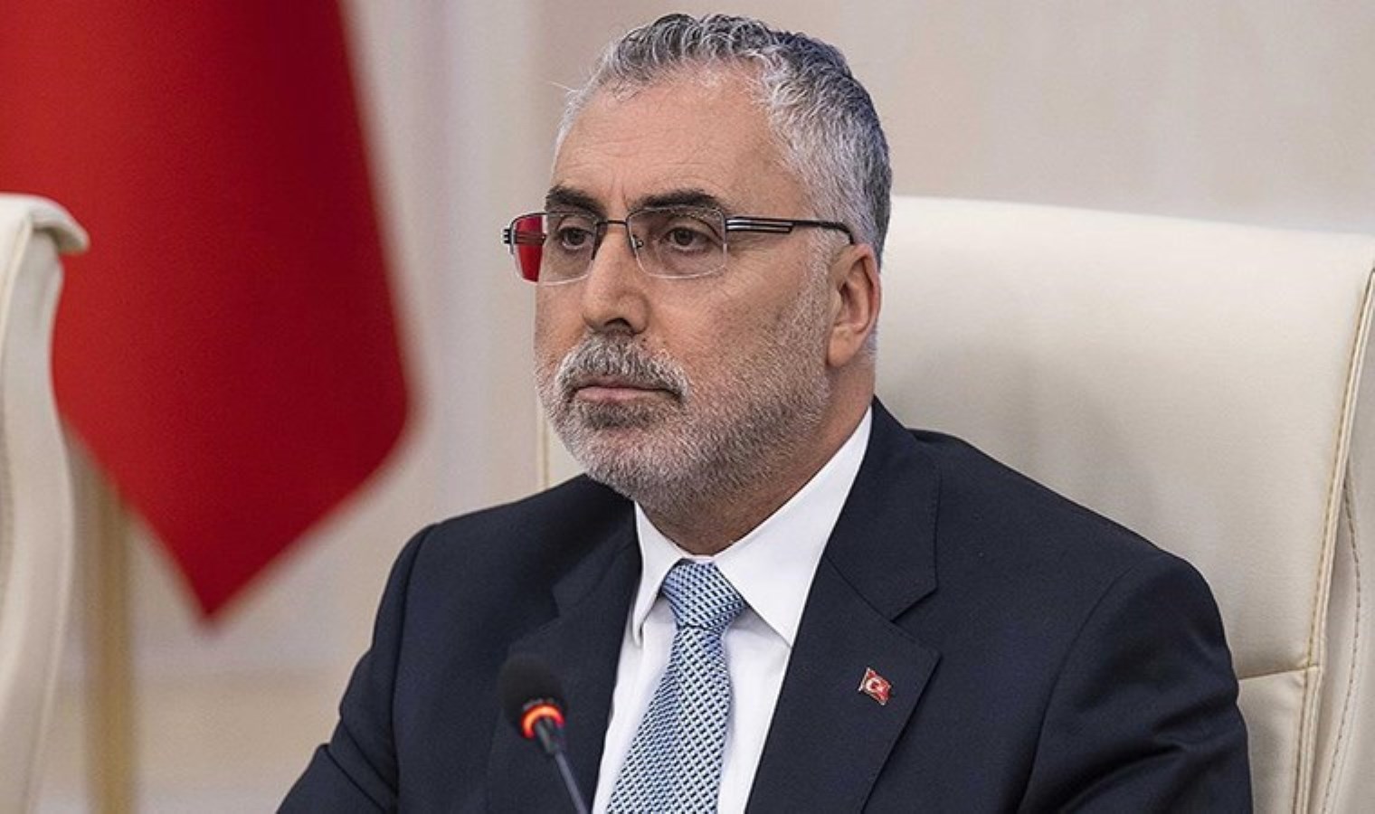 Bakan Işıkhan’dan ’emeklilik yılı farkı’ açıklaması