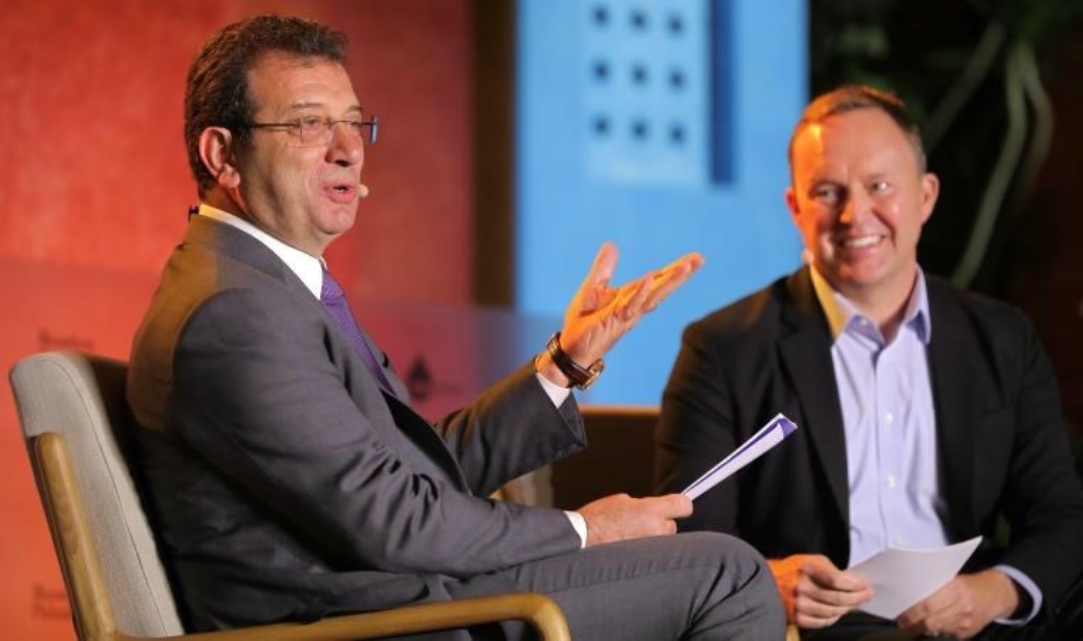 Bloomberg CityLab 2024 Zirvesi… İmamoğlu: Günümüzün otoriter politikacıları, toplumsal bölünmeleri istismar ediyor, demokratik kurumların altını boşaltıyor ve muhalefeti susturuyorlar