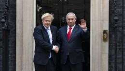 Boris Johnson’dan ‘Netanyahu’ itirafı: ‘Şahsi banyomu kullandıktan sonra…’