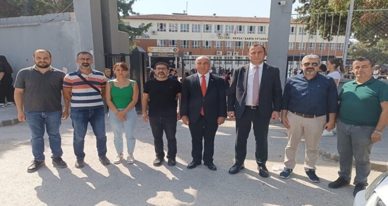 Eğitim-İş Genel Başkanı Özbay, ‘MEB tek bir okul inşa etmedi’ sözleriyle Hatay’dan seslendi: Konteyner okullarla bu yaralar sarılamaz