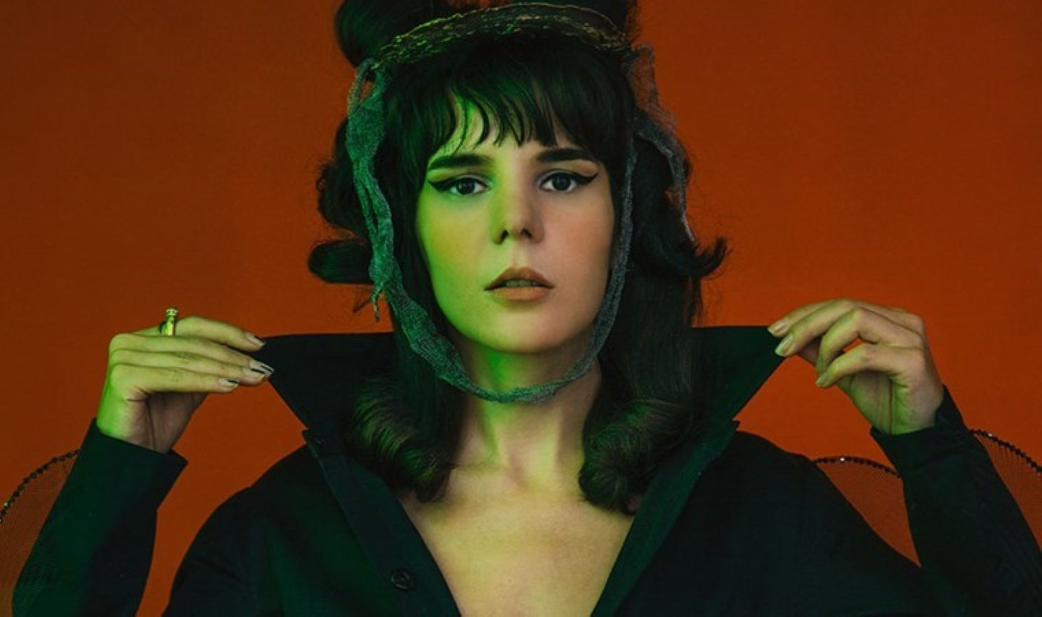 Gaye Su Akyol’dan ‘suskun’ sanatçılara tepki: ‘İki kıytırık dizi için…’