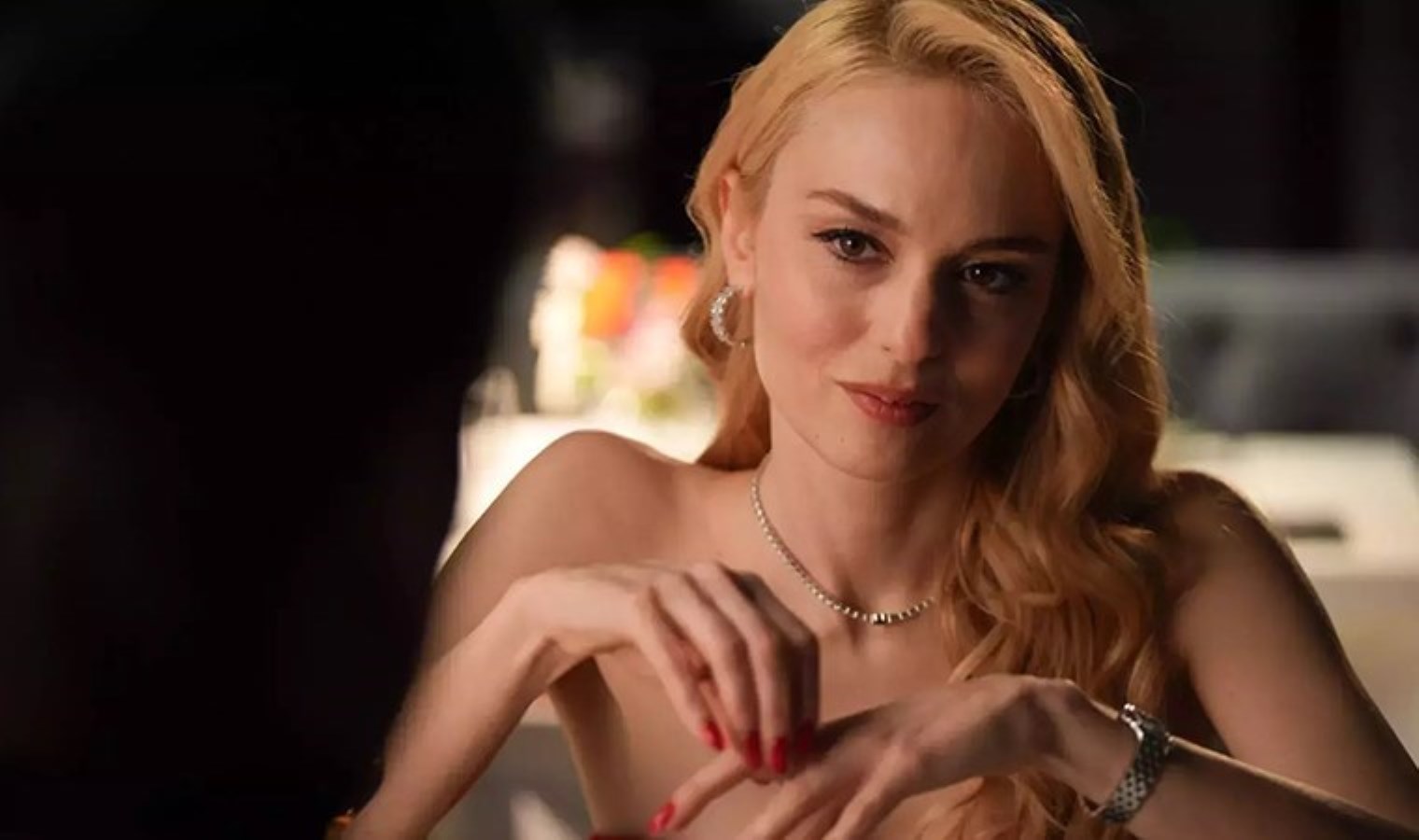 Heykeltıraş sevgilisinden ayrılmıştı… Nilperi Şahinkaya’dan açıklama!