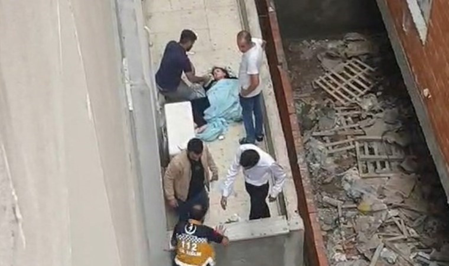 İddia: Evden kaçmak isteyen 16 yaşındaki çocuk 2’nci kattan düştü