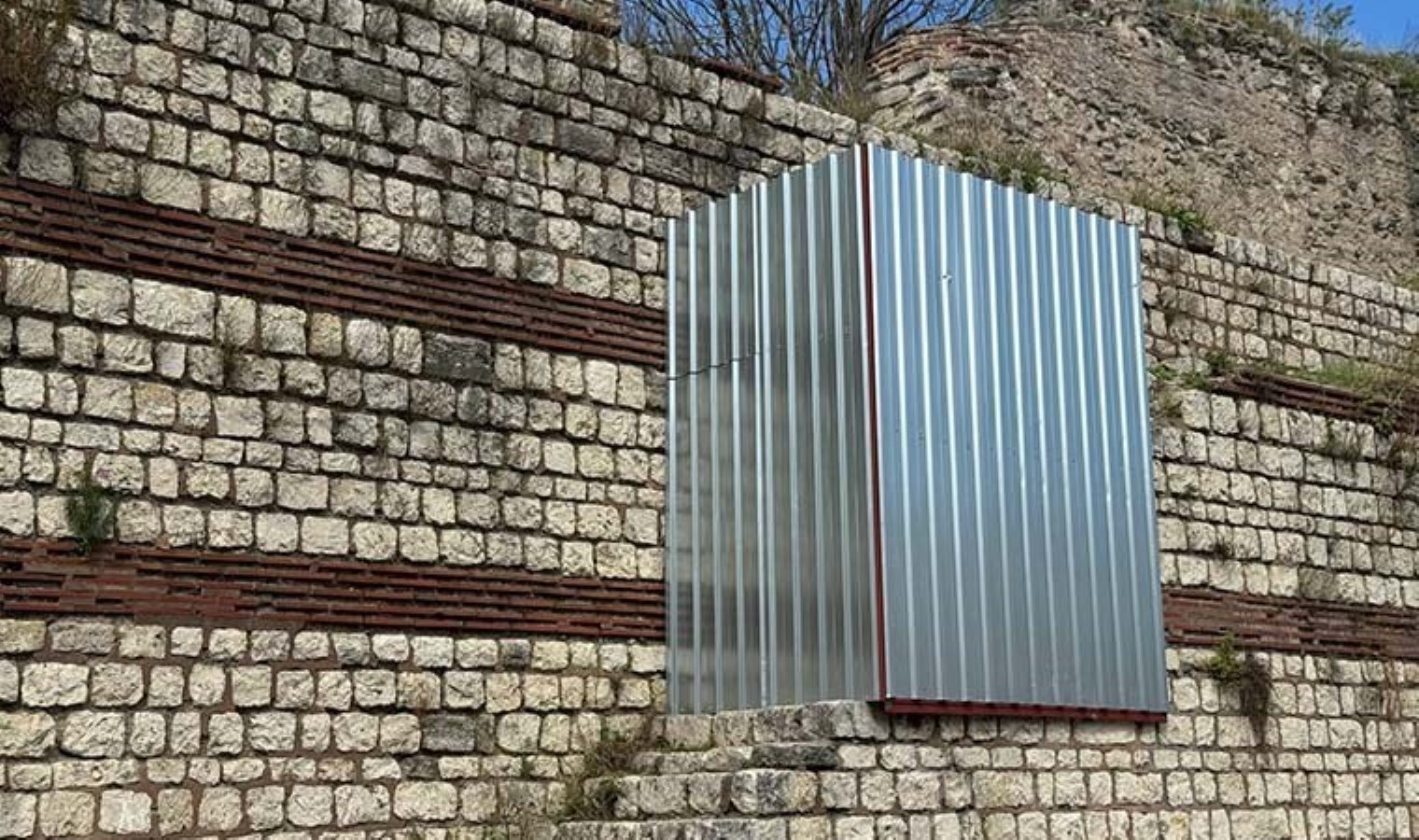 İkbal’in katledildiği Edirnekapı surlarında bariyerli ‘önlem’ alındı