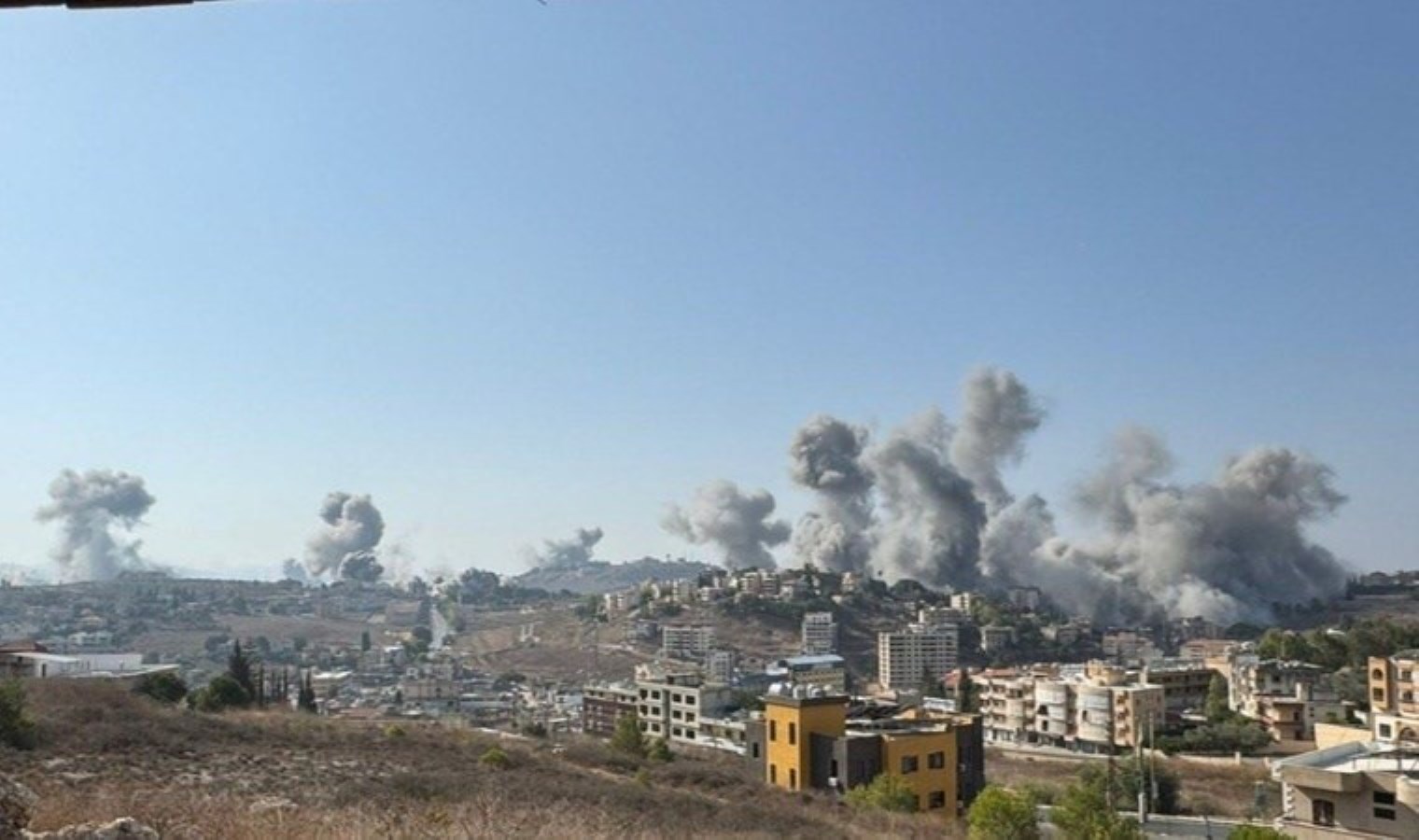 İsrail, Nebatiye’ye şiddetli hava saldırıları düzenledi