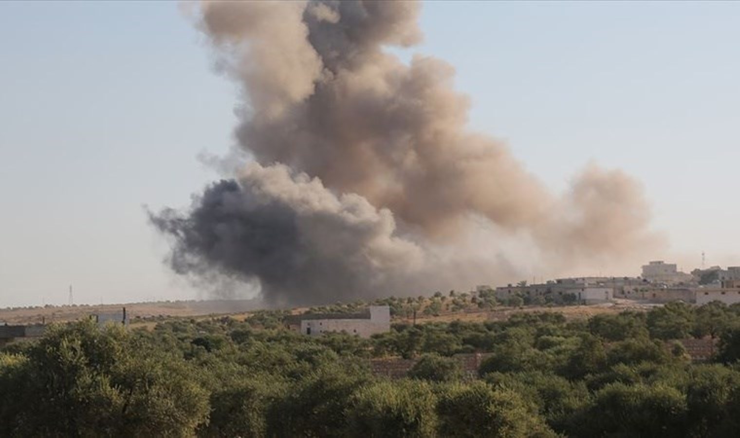 İsrail’den Suriye’ye hava saldırısı