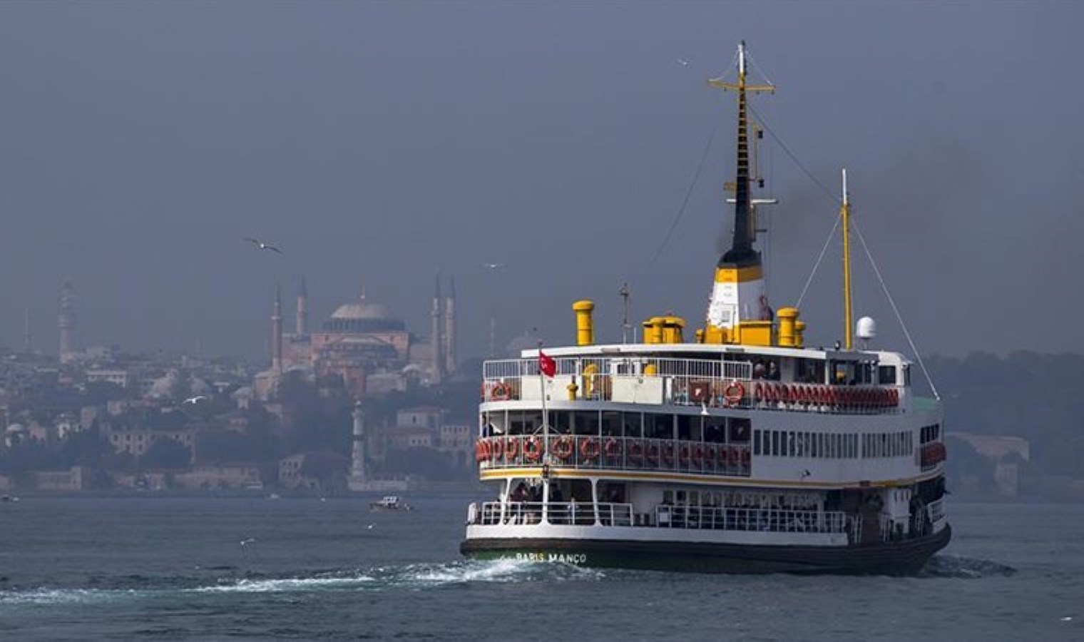 İstanbul’da vapur seferlerine hava muhalefeti engeli