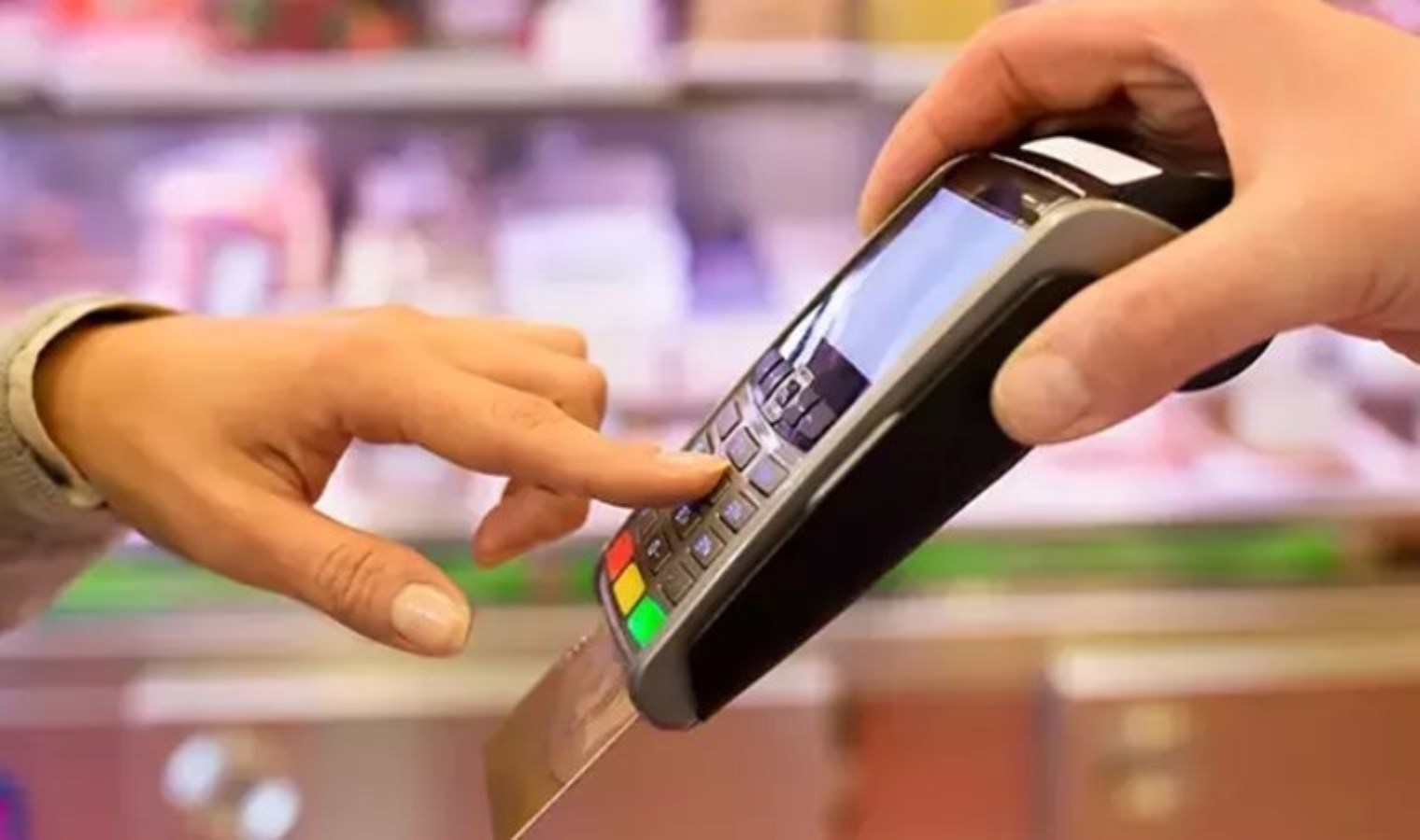 Kredi kartı harcamaları açıklandı: Market ve AVM’lerde 1,9 trilyon Lira!