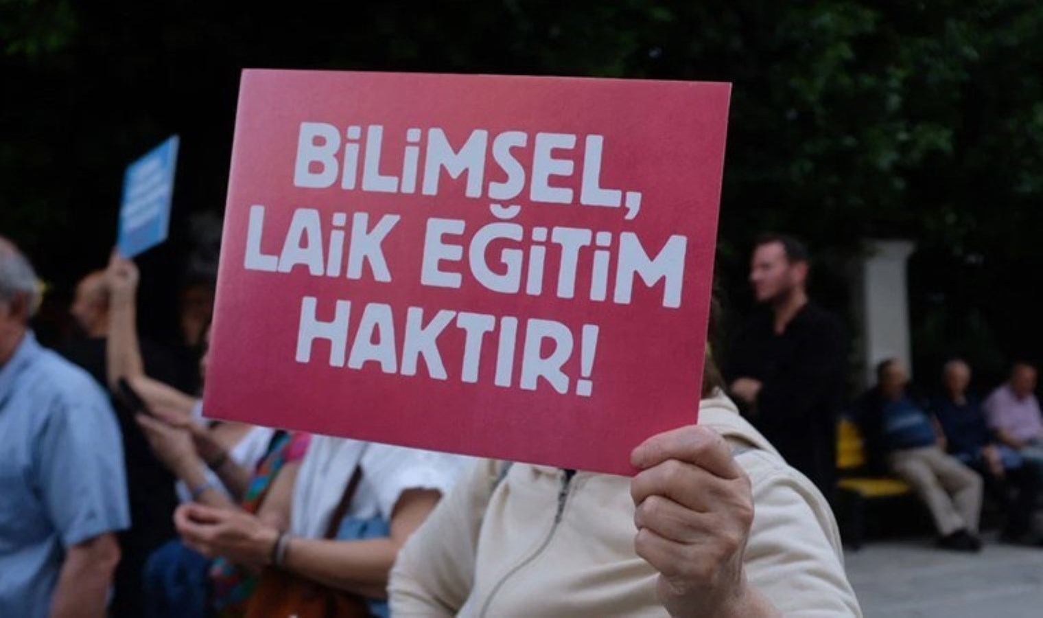 Laiklik Meclisi’nden, ÇEDES etkinliğine öğrenci göndermeyen öğretmenlere verilen cezalar için suç duyurusu