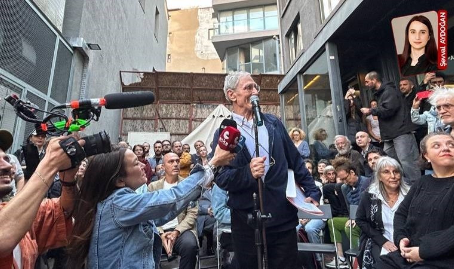 Lisansı iptal edilen Açık Radyo’nun yayını sona erdi: ‘Radyonuzun sesi olun’